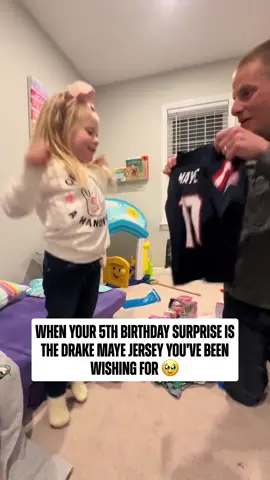 nana & papa know what's up 😎 (via @acarter44) #drakemaye #newenglandpatriots #nfl