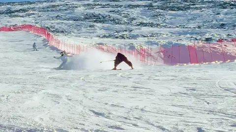 A day of adrenaline-pumping skiing⛷️🎿🏂🥰#Snowboard #Wintersport #osma #Ski #insta360 