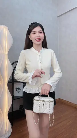 Áo xinh phối kiểu #tranghaycuoi #aoxinhmoingay #aokieuxinh #aophoibeo 