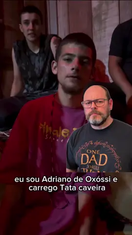 Já ouço uma voz como de uma grande multidão dizendo: isso é preconceito! Qual parte? Você se escandalizou com minha afirmação que eu sou carrego o Espírito Santo? Todo cristão é habitado pelo Espírito Santo de Deus. Paulo diz assim em 1 Cor 6:19 Acaso não sabem que o corpo de vocês é santuário do Espírito Santo que habita em vocês, que lhes foi dado por Deus, e que vocês não são de vocês mesmos? Lembre-se disse: o Espírito Santo não é algo que só vai aparecer na sua vida quando você estiver reunido com a igreja. Se você é cristão, ele está com você o tempo todo. Efésios 5:8 nos diz que devemos nos encher do Espírito Santo. Ele é o único Espírito que deve habitar em nós. Fuja do resto.