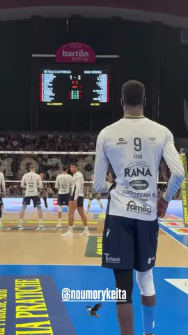 #vôlei #volleyball #voleidequadra #fivb #volei #worldvolley #barueri #sesibauru #osasco #praiaclube #minas #sescrio #cruzeiro #flamengo #fluminense