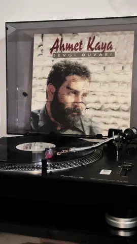 Ahmet Kaya - Eylül’e İsyan Gibi (Plak Kayıt)  #plak #33lük #45lik #45likplak #45likplak 