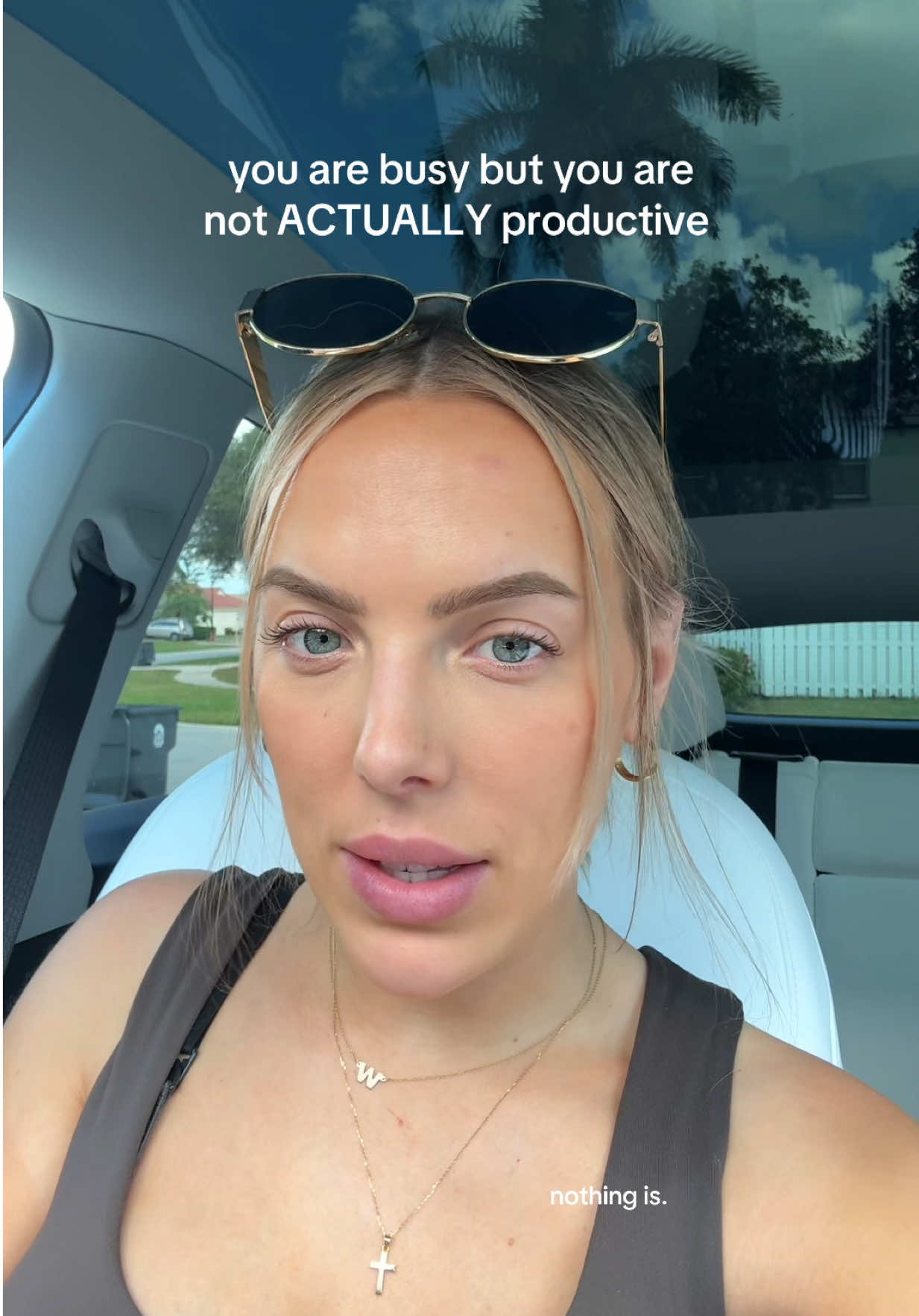 prioritize EVERYTHING = prioritize NOTHING! 🗣️ trying to do too many things and spin too many plates, you end up busy and not actually productive 🥲  #Selfdevelopment #selfdevelopmenttips #productivitytips #selfgrowth #productivity   