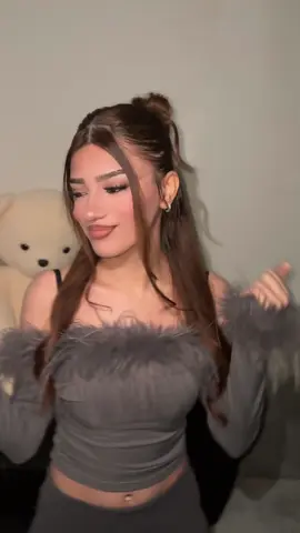 P🩶🫵🏼                                                        #fouryou #afghangirl #🇲🇦 ❤️🇦🇫#fyp #vira 