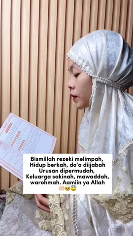 Membalas @vinot013 MasyaAllah tabarakallah bener bener luar biasa dahsyat saat kita rutin amalkan 5 surat pilihan ini 😭🥹😇 #buku5suratpilihan #5surahpilihan #surahsurahpilihan #5suratpilihan #bukuamalan 