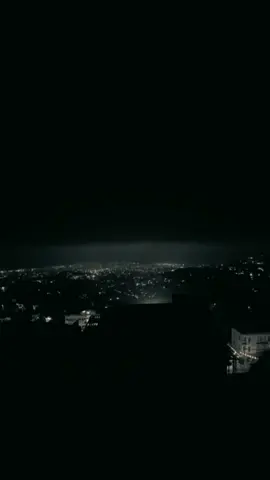 #CapCut #لا تتورط بالحب؛ فهناك قاضي اسمه الأشتياق لا يرحم أحدا