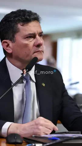 Nos três últimos anos, a direção atual da PF focou esforços e recursos na apuração do 8/1 quando devia tê-los direcionados ao combate ao crime organizado. Na CPI do crime organizado, cobrei do diretor a inversão de prioridades. #policia #justiça 