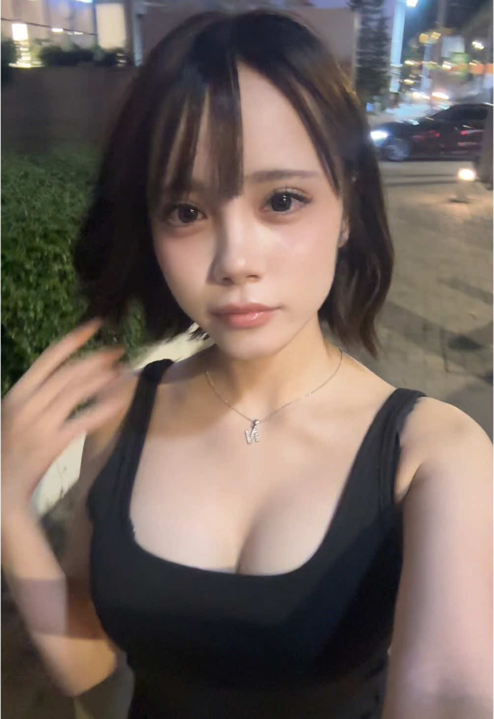 SNSしてて“アンチが来るのは仕方ない”と言われるけど、どう考えても悪いのはアンチのほうだと思う。ストレス発散なのか理由は分からないけど、人を傷つけるために言葉を使うのは間違ってると思う。だからこそ、誰かに向ける言葉は素敵なものを選べたらいいよね！💓 #fyp #fypシ゚ #foryou 