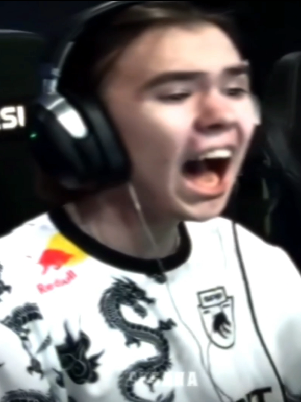 ib:@SAMSA song:PULSO INDIGO - Slowed #teamspirit #cs2 #donk #оксаналомбард #edit [cybersport] ШУТОЧНЫЙ ЭДИТ!