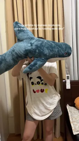 Replying to @MARIA🪬🧿 #giantsharkplush #shark #sharkplushie #plushie #plush  