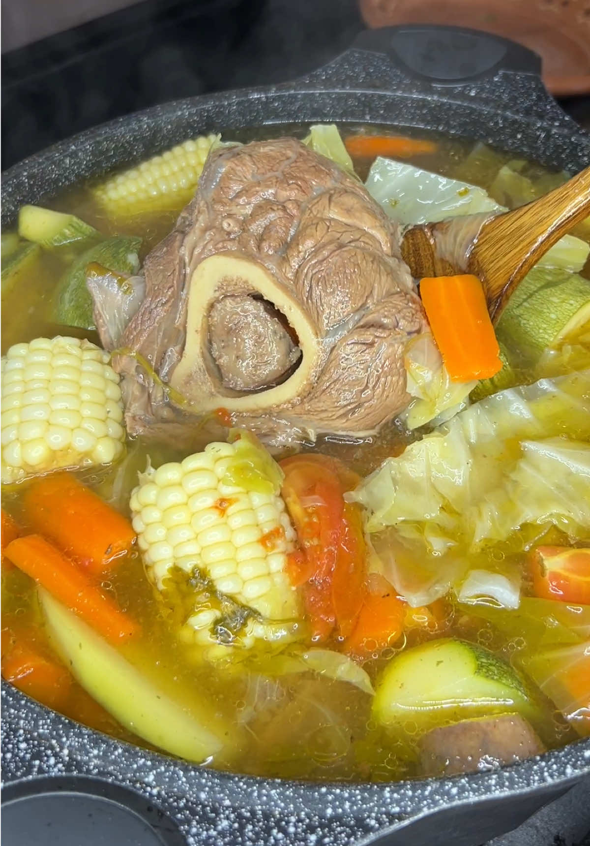 CALDO DE RES 🥩 #CaldoDeRes #Caldo #Receta #Comida #LupitaAlejandres  