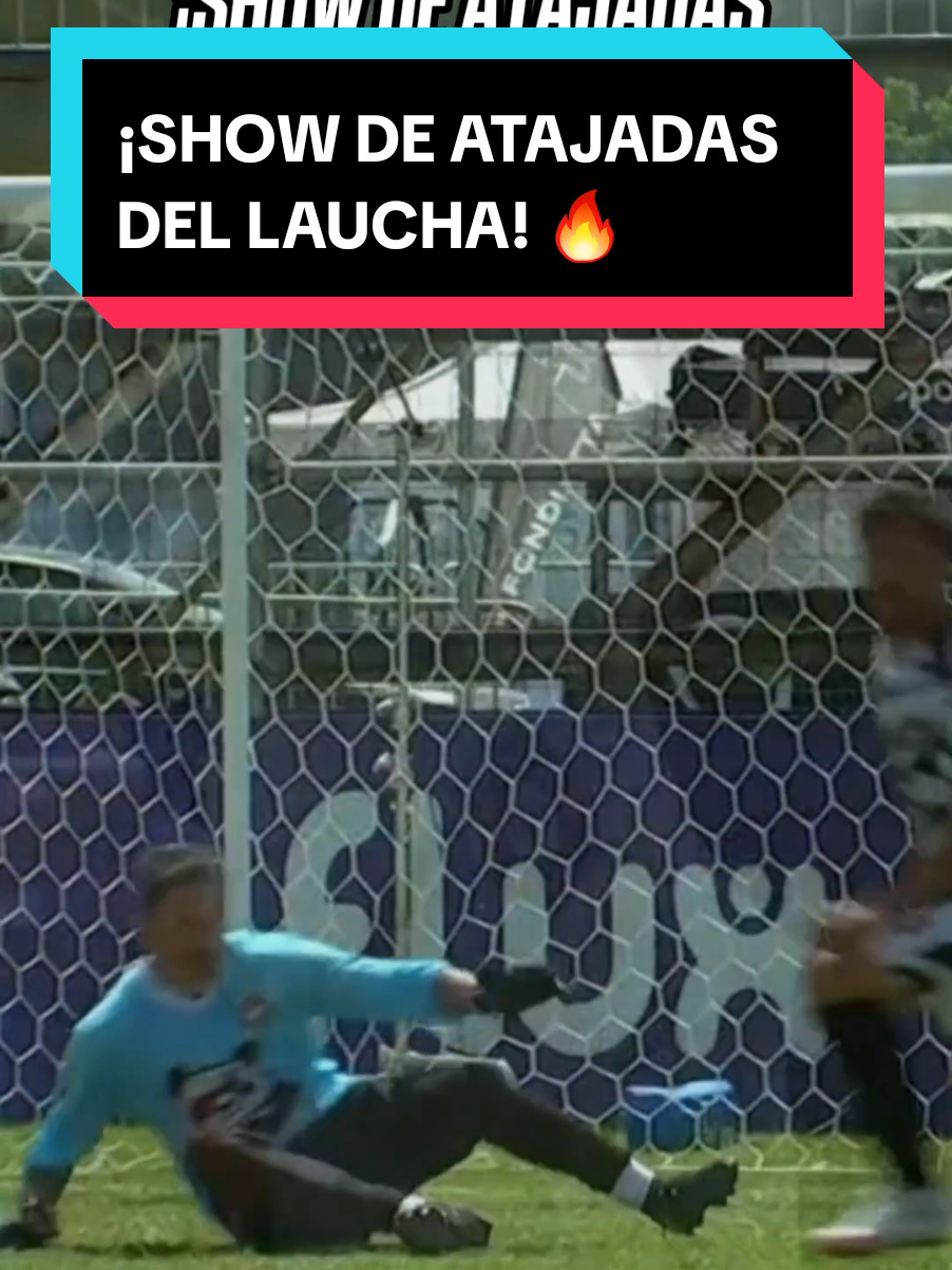 ¡UNA MEJOR QUE LA OTRA! 🔥 Parece que al Laucha no le pasan los años  ▶️ Mirá la #CopaPotrero en el Plan Premium de #DisneyPlus  #TikTokDeportes 