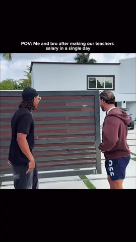 Send to bro #moneytok #entrepeneur #rich #richlifestyle #motivation 