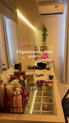 Organizando o meu quarto✨ #foryoupage #foryoupage❤️❤️ #daily #foryou 