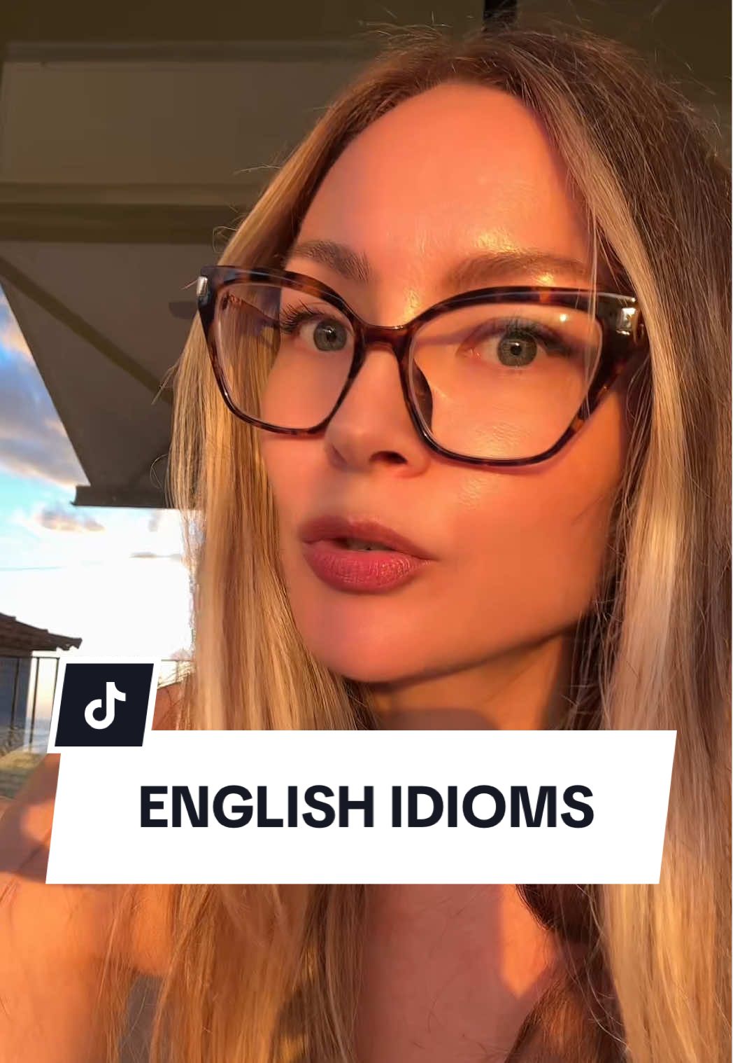 How to learn English idioms! Get my guide and develop a learning routine! #english #idioms #learnenglish #englishvocabulary #englishteacher 