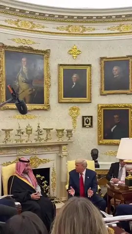 هذا سايل المجد ومعرّب الساس  له هامةٍ تعلو على كل هامه  #محمد_بن_سلمان_في_واشنطن 