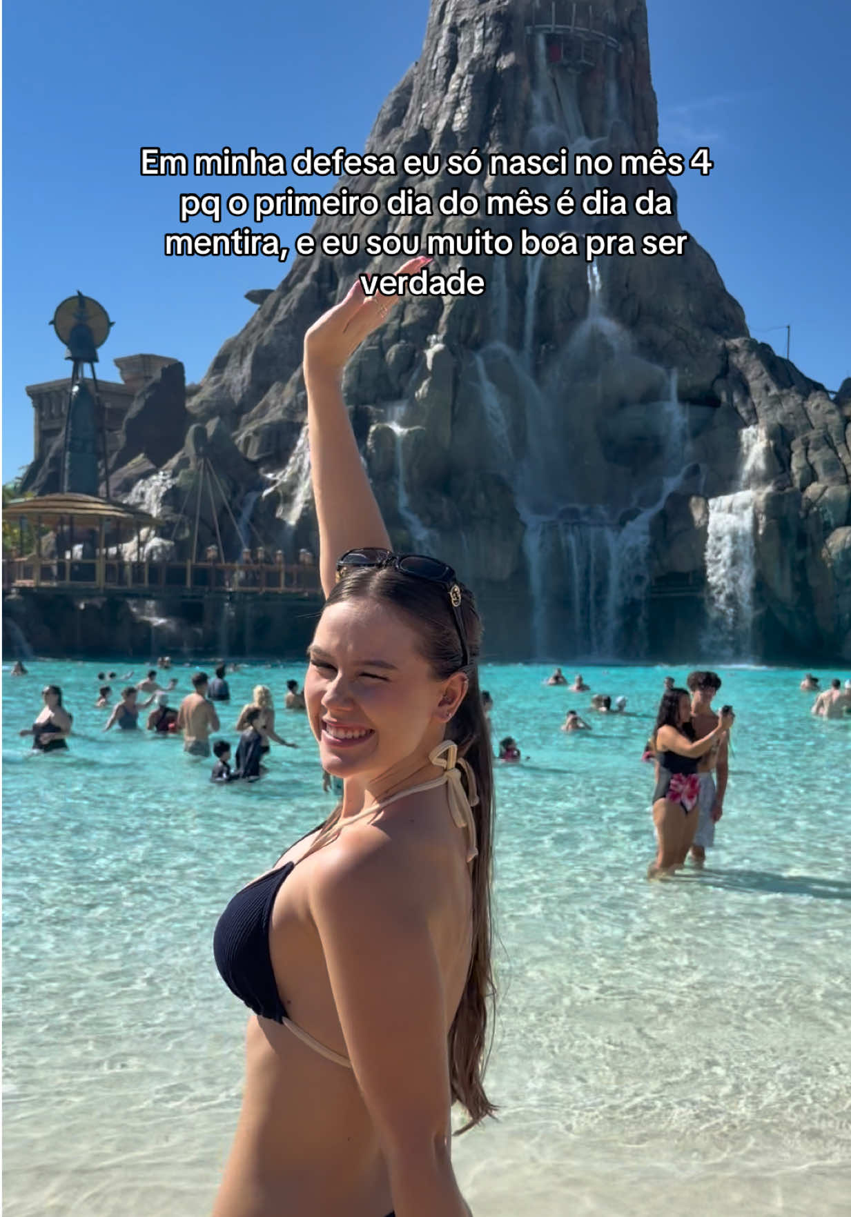 Ainda nasci dia 2, um dia depois, pq sou um mito 😘🤣