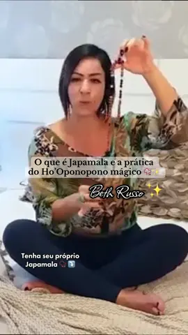📿 O japamala é um cordão de contas usado para manter o foco durante práticas espirituais. Quando unido ao Ho’oponopono, ele ajuda a repetir as frases “Sinto muito, me perdoe, eu te amo, sou grato(a)” com mais presença e intenção, promovendo limpeza emocional, paz e equilíbrio interior. #bethrusso #japamala #hooponopono #gratidao #mantra 