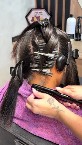 Sigo firme e forte 💪  #amo #cabelo #alisamento #progressiva #liso 