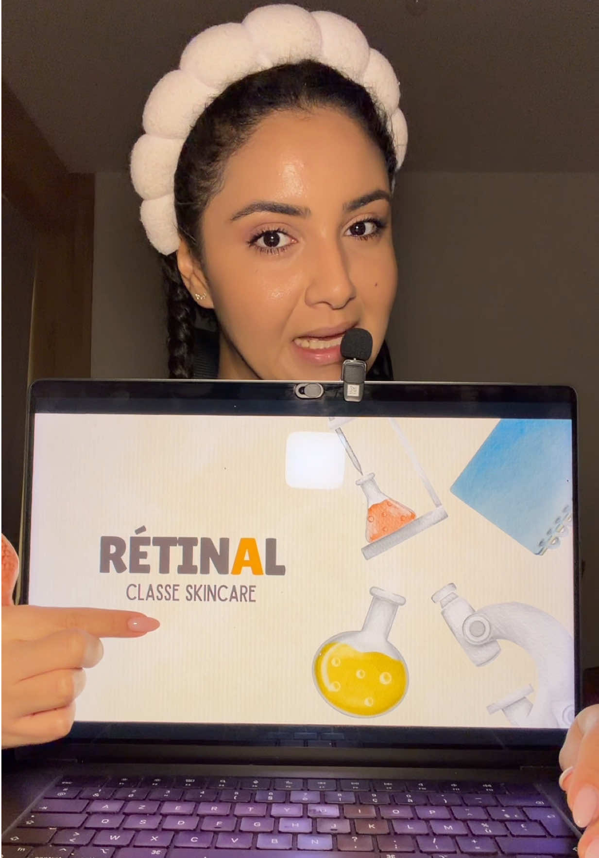 Publicité | Le savais-tu ? Le rétinaldéhyde (ou rétinal) est la forme la plus avancée du rétinol, mais aussi la plus douce pour la peau. Là où le rétinol doit subir deux transformations avant de devenir actif, le rétinal n’en nécessite qu’une seule : il agit donc plus vite, stimule davantage le collagène et la régénération cellulaire, tout en restant très bien toléré, même par les peaux sensibles. Et si tu veux un soin au rétinal, pense à la Crème Lifting Hyaluron Activ Procedure de @Eau Thermale Avène 🇫🇷 La peau paraît jusqu’à 7 ans plus jeune en 2 mois (étude pharmaco-clinique, 42 femmes, 1 application/jour pendant 2 mois) ! #Avene #BackToYouth #AntiAging #AntiAgingSkincare #soindelapeau 