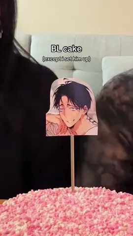 our BL cake - who’s ur fav on the cake? @zack 🐰 #yaoi #blmanhwa #danmei #fujoshi #fudanshi #payback #mrasfarm #jinxmanhwa #trending #hearmeout #mdzs #shutline 