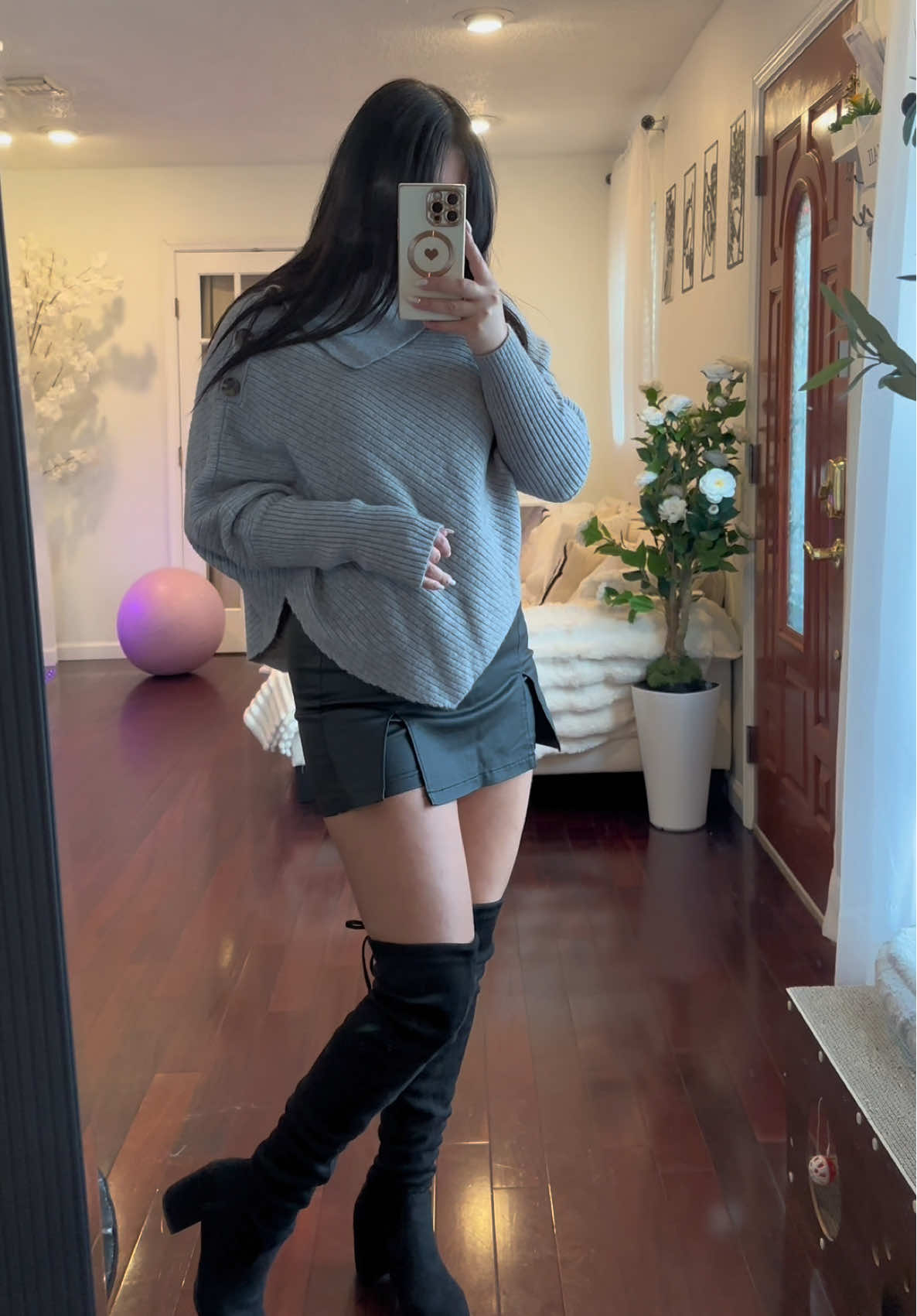 Hermoso Sweater asimétrico #sweater #sueter #oufitsdeinvierno #oufitinspo #outfit 