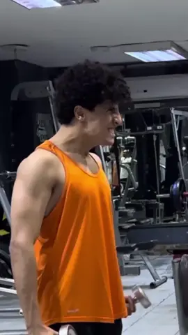 𝗚𝘆𝗺 𝗳𝘂𝗻𝗻𝘆 🤣🤣🤣🤣 #gym #funny #usa #foryoupage #goviral 