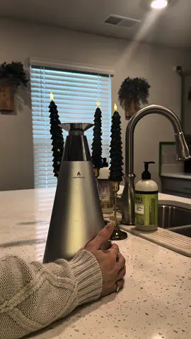 Not to mention it’s on a MASSIVE sale right now @AROMASOUL #aromasoul #waterlessdiffuser #homedecor #essentialoildiffuser #tiktokshopblackfriday 