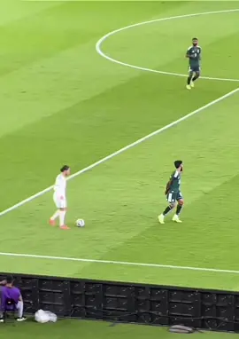 قالها دوري دارت😂😂#faf #fyp #foryou #hadjmoussa #equipenationalgerienne 