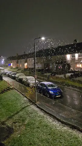 first snow ❄️ #vrial_video #foryoupageofficiall #snow #1mviews #foryoupageofficiall 