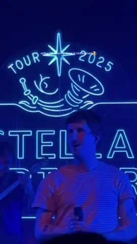 he was so good !!!! #arthurhill #stellaartour #concerts #arthurhilledit 