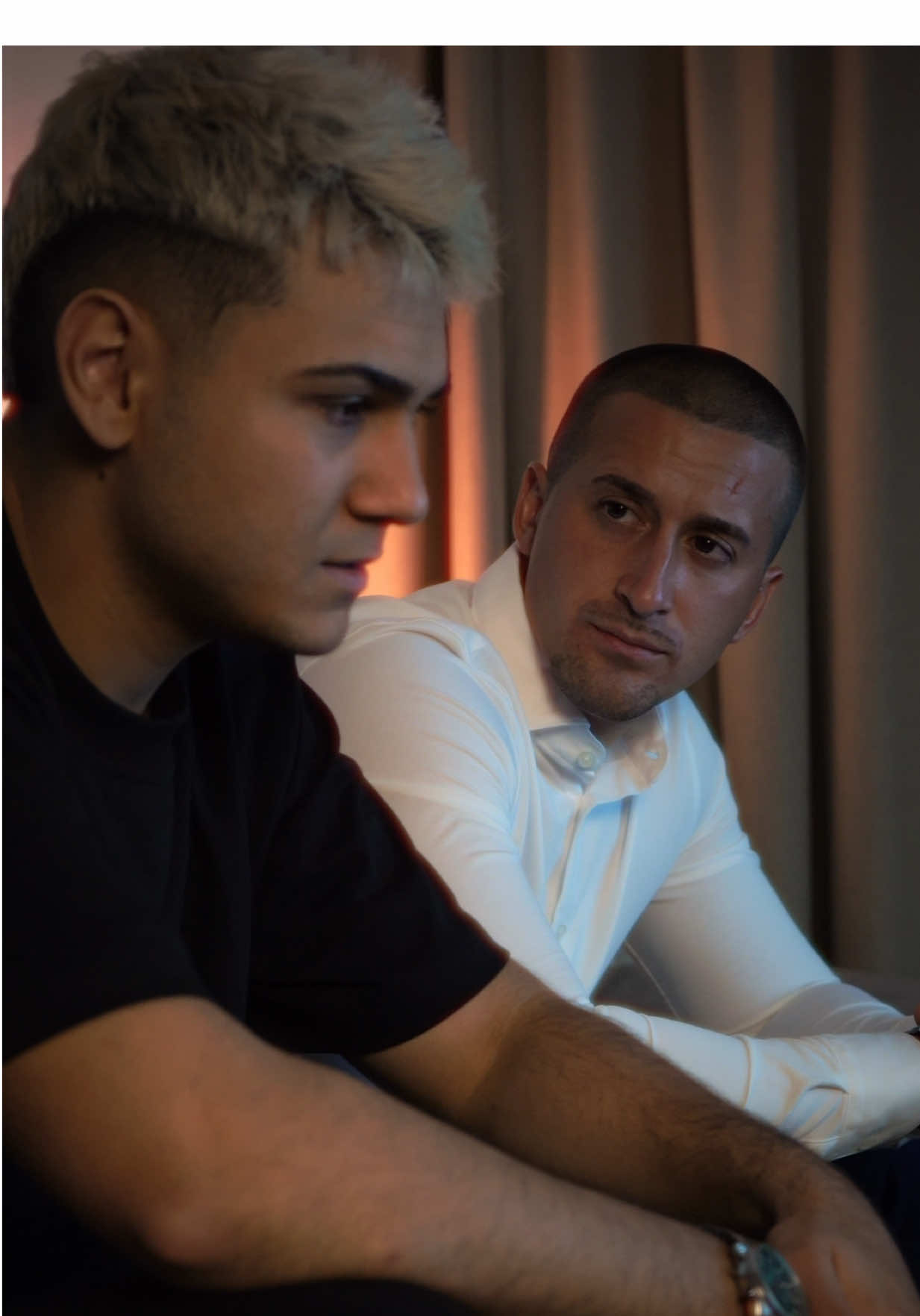 A veces estamos tan ocupados sufriendo por cosas pequeñas, que olvidamos lo grande que es estar vivo.  Este va por todos los guerreros que están luchando esta batalla. Ánimo.