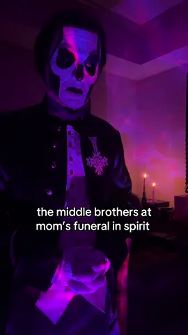 Miss u tho seestor 😔 #ghostbc #papaemeritus #thebandghost #tobiasforge #cosplay 