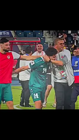 بكاء زيدان اقبال بعد فوز المنتخب 🇮🇶🥺 #العراق #الامارات #اهداف #كاس_العالم #زيدان_اقبال 