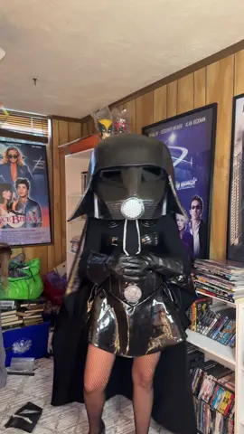 Idk what I’m doing at this point #spaceballs #starwars #cosplay #cosplayer #spaceballs2 
