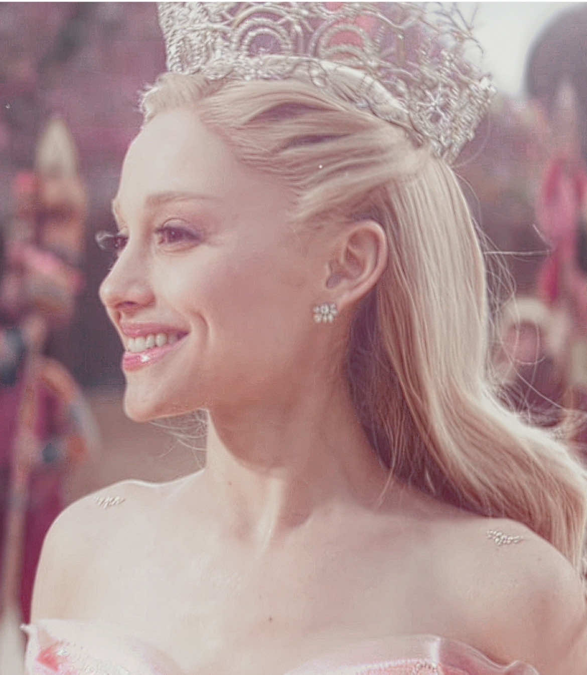 our galinda is coming back tomorrow in wicked: for good #glinda #arianagrande #arianagrandeedits #wickedmovie #wicked ariana grande wicked for good edit 