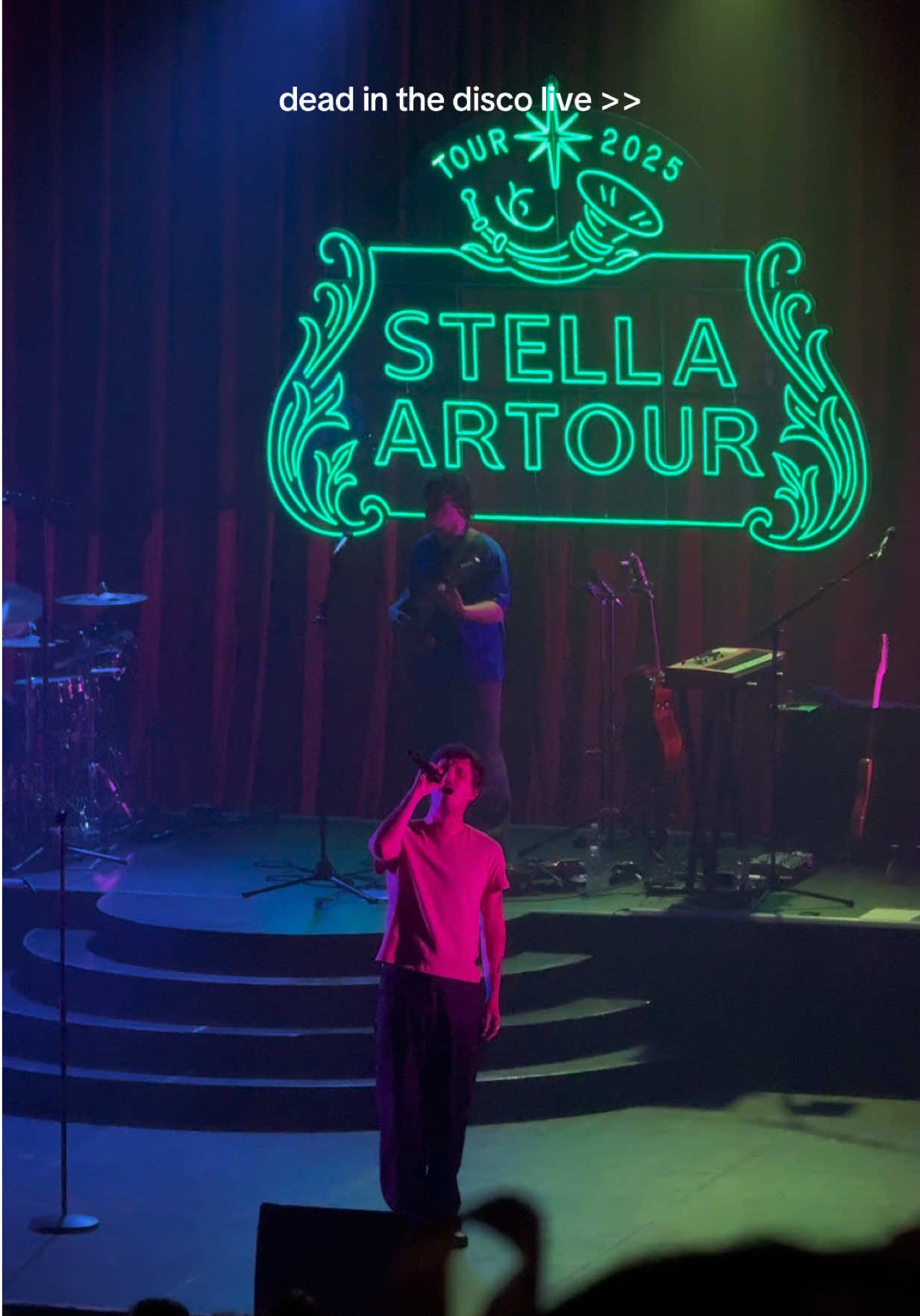 the most fun song ever #arthurhill #deadinthedisco #stellaartour #missedagain #birmingham @Arthur Hill 