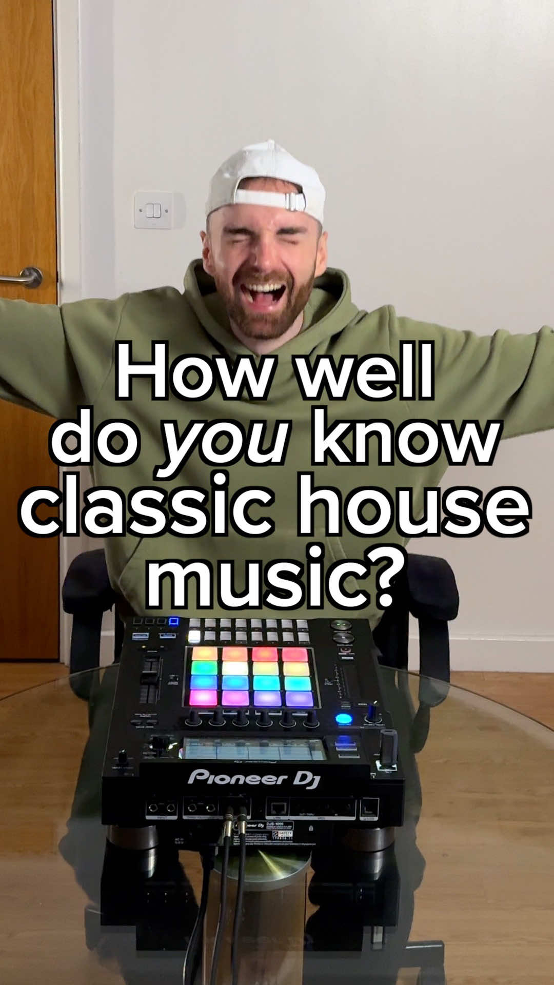 Can you get at least 70%? Also it’s less than two weeks now until my show in London on November 29th, to get your ticket go to the link in my bio 🇬🇧 Send this to someone who loves classic house as much as we do 🤝 #housemusic #nostalgia #chriswatson 