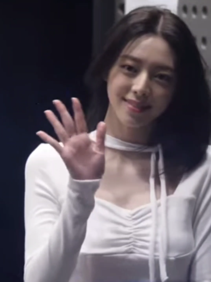 🥰있지 유나 대기중 ITZY YUNA 볼륨을 높여요 251117🥰