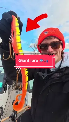 I Fished with a GIANT Lure 🐟🎣 #fishing #fish 