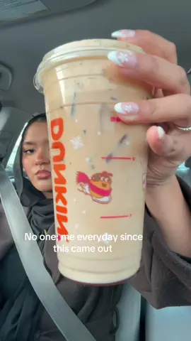 Ignore shaky phone ny roads 🤦🏽‍♀️ #alhamdulillah #pakistani #newyork #dunkin #cookiebutter 