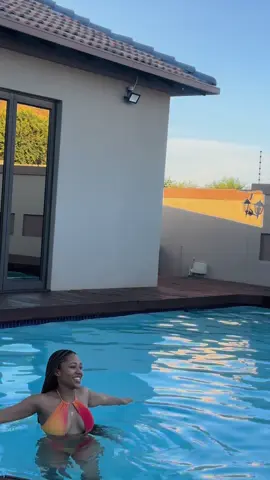 water is my peace place 🌊 #targetaudience #swim #peaceandlove #fyp 