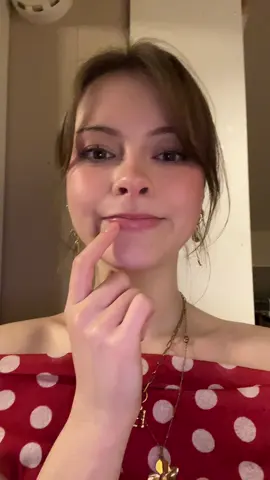 Bør eg vær beskjymra? #couple #norsktiktok #coupletok #norge 