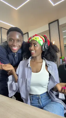 Je m’ennuie jamais avec lui🥰🤧on a les mêmes délires enfaiteuhhhh🎉 @MBAYE ✨  #foryour 