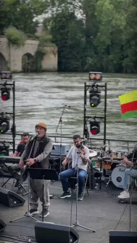 Digerim nagerim🤍 #kürtçeşarkılar #kürtçemüzik #keşfet 