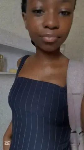 Ya.😂😂 #CapCut #4upage #evenlydelcia #foryoupage #foryou @𝓔𝓵𝓵𝓲𝓮.🐾 @𝓐𝓷𝓲𝓮. 