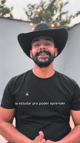 #sertanejo #sertanejoraiz #verso #causo #geovanicarreiro