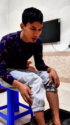 Máy ngâm chân Massage #maymassage #hottren #trending 