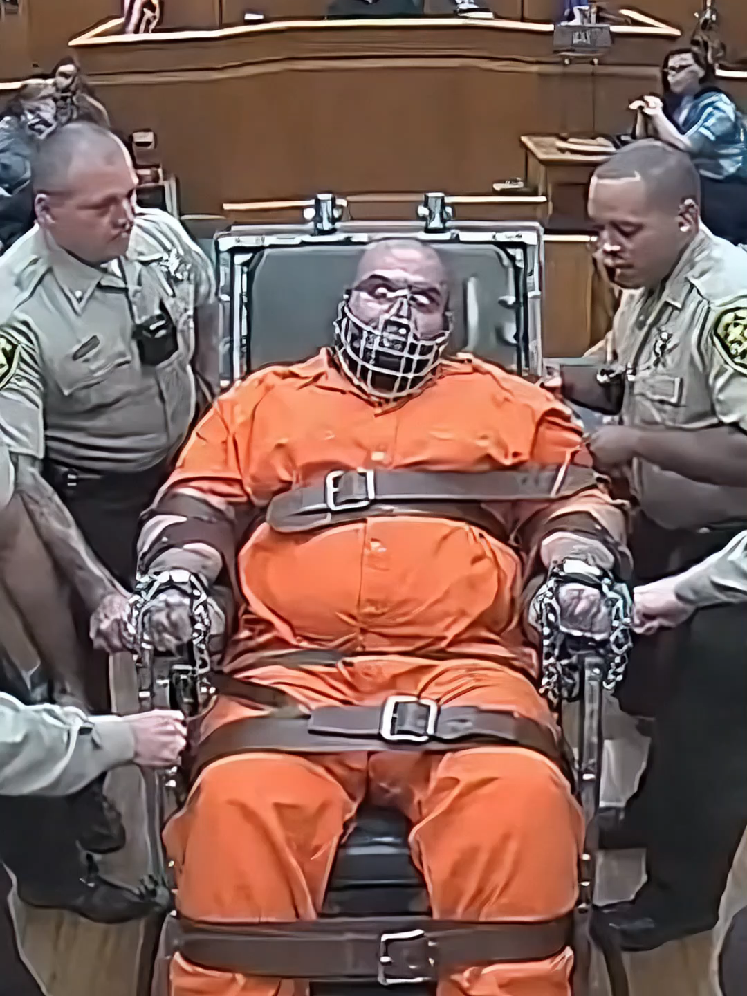 He heard “510 YEARS” and LOST IT 😳🔥 #FearfeedUSA  CCTV catches a max-security inmate going insane after hearing a 510-year sentence. Deputies had to hold the entire chair down. Follow for more courtroom chaos 👁️⚖️ #CourtroomTikTok #Sentencing #CCTVFootage #CrimeTok #InmateReaction #ViralVideo #FearfeedUSA #FYP