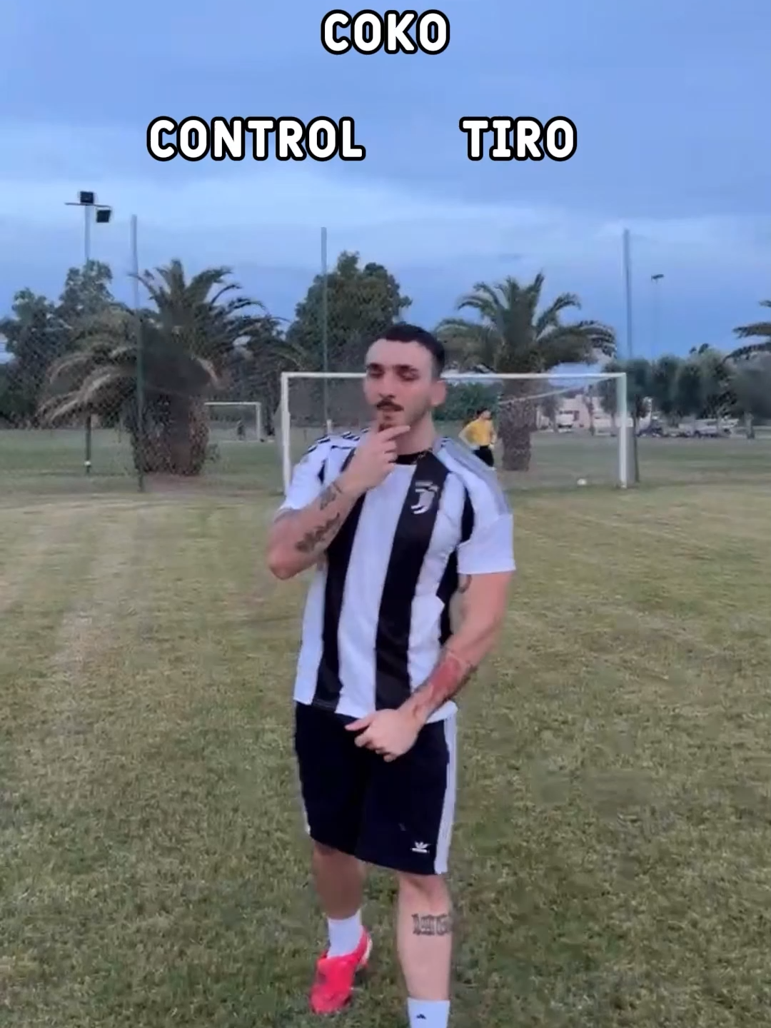 Es floja la banda pateando al arco #fyp #futbol